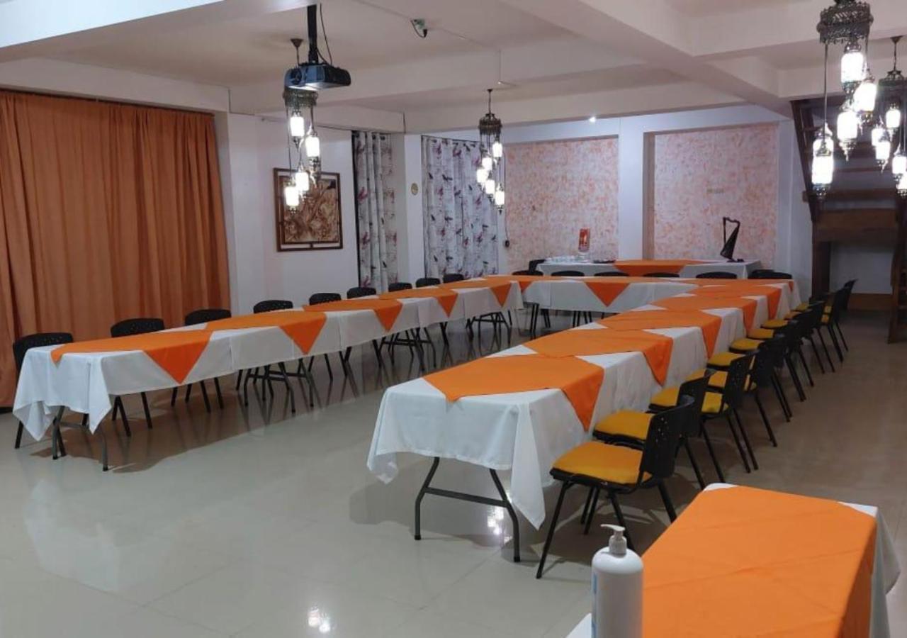 Hotel Yurupary Amazonas Leticia Extérieur photo