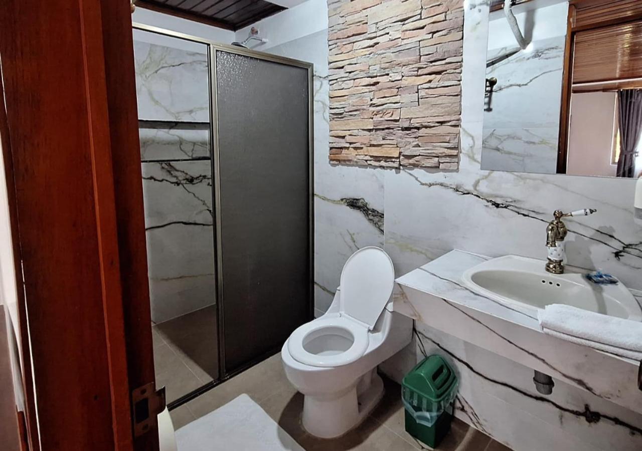 Hotel Yurupary Amazonas Leticia Extérieur photo